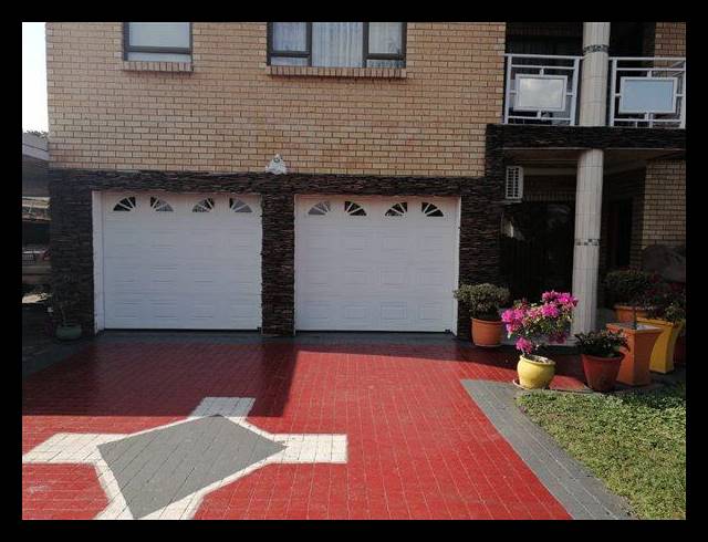 6 BEDROOM HOUSE FOR SALE IN BIRDSWOOD